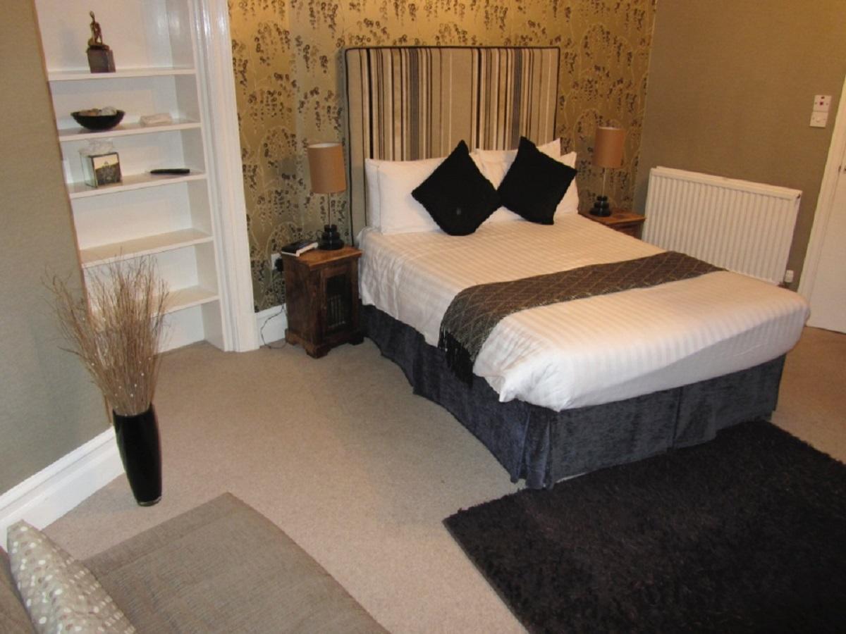 Monties Guest House - Adults ONLY Bowness-on-Windermere Extérieur photo
